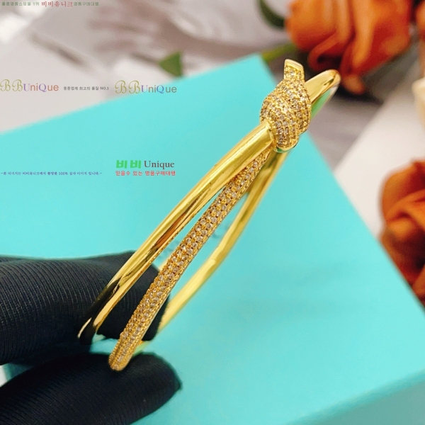 ���� Ƽ�Ĵ� ���� TIF020536-12