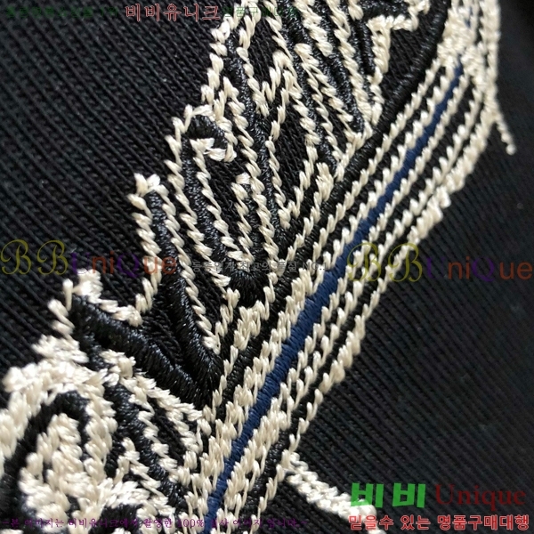 ���� �߷��þư� ���� Ƽ���� BA425386-2