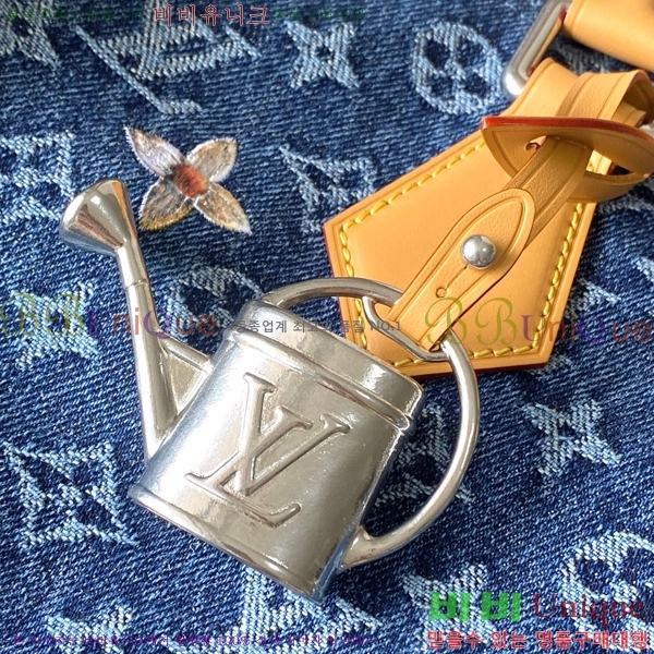 #����*�� ���ǵ� ����Ʈ 30 M27556-300