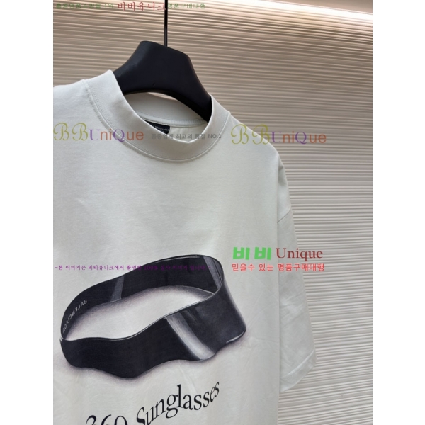 ���� �߷��þư� ������ ���� Ƽ���� 12BL26614-1