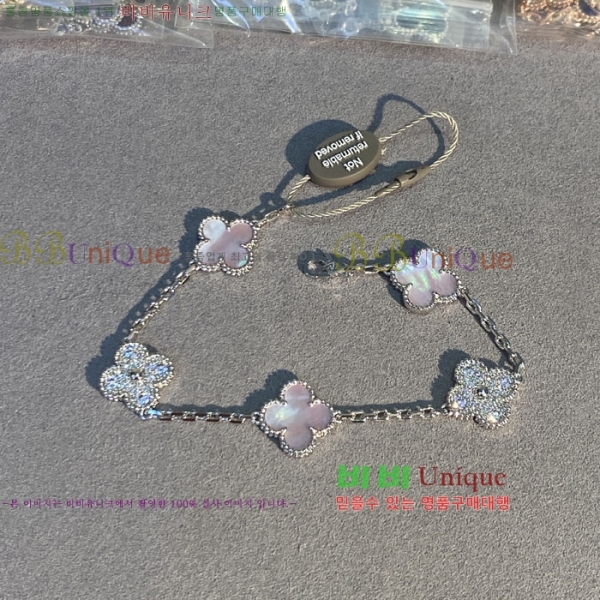 ��Ŭ�������� ���Ժ�� 5�� ��Ƽ�� ���� VA26624-10