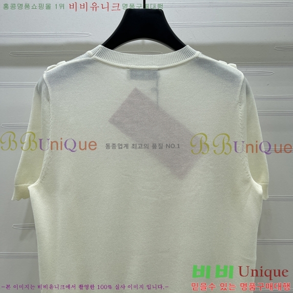 ���� �̿�̿� ���� Ƽ���� MIU45745845-13