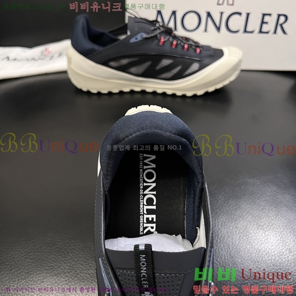 ���� ��**�� ����Ŀ�� MO9906801-7