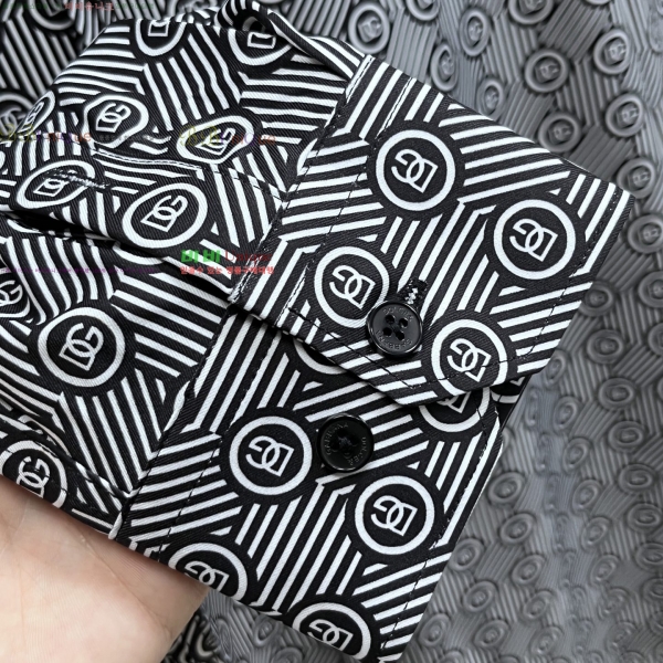 ���� ��ü�ذ��ٳ� Ŭ���� ���� 22DG2661813-1