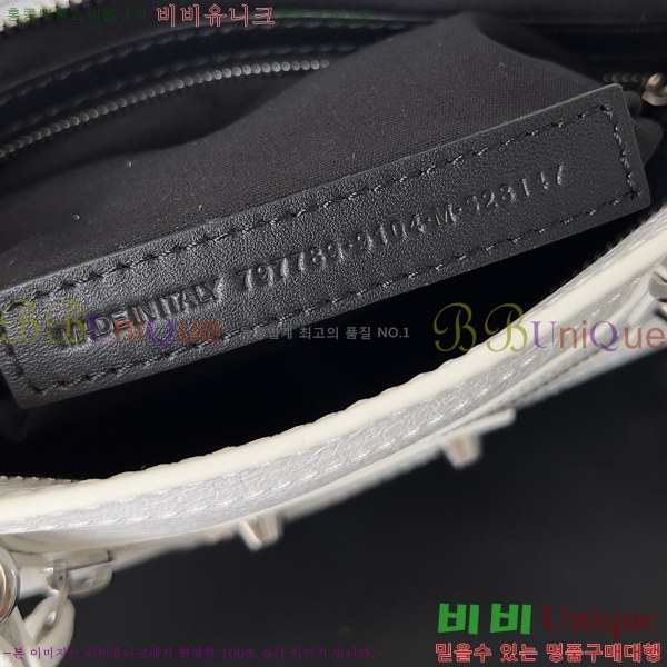 #�߷��þư� 𝗟𝗘 𝗖𝗜𝗧𝗬 �� ��Ƽ ������ 90030-104