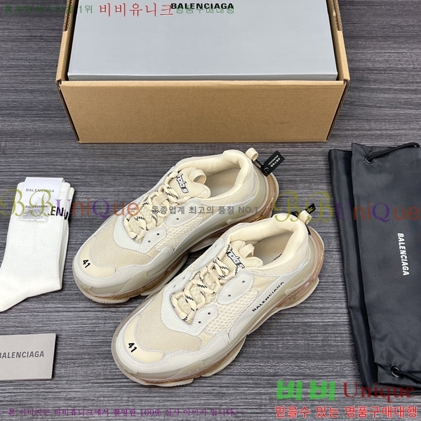 �߷��þư� Triple S ����Ŀ�� �������� BLA122508-7