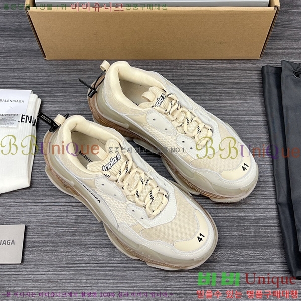 �߷��þư� Triple S ����Ŀ�� �������� BLA122508-7