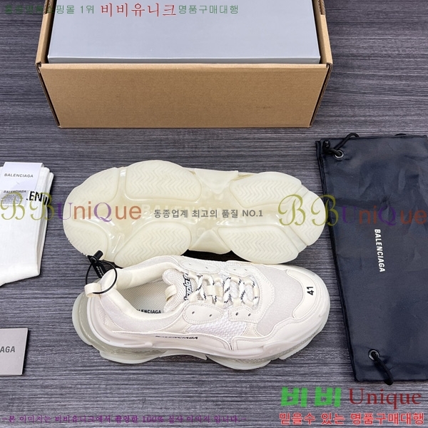 �߷��þư� Triple S ����Ŀ�� �������� BLA122508-3