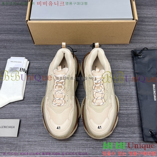 �߷��þư� Triple S ����Ŀ�� �������� BLA122508-4