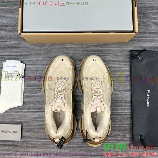 �߷��þư� Triple S ����Ŀ�� �������� BLA122508-4