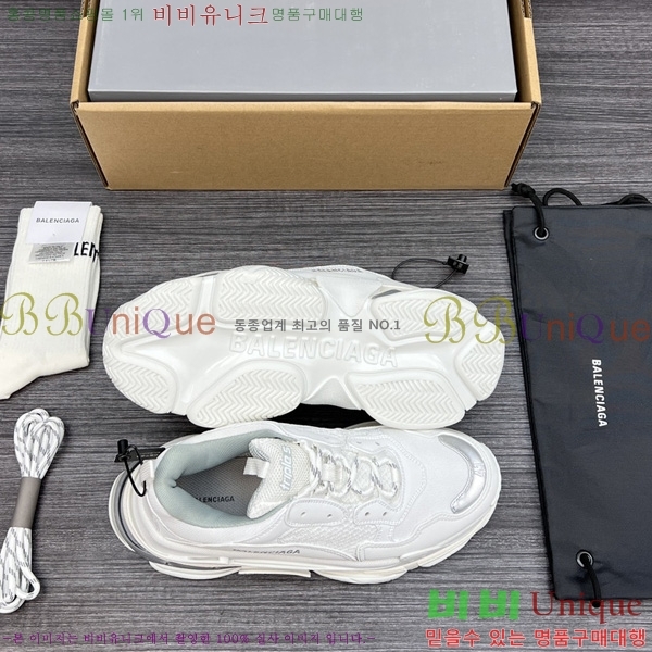 �߷��þư� Triple S ����Ŀ�� �������� BLA122508