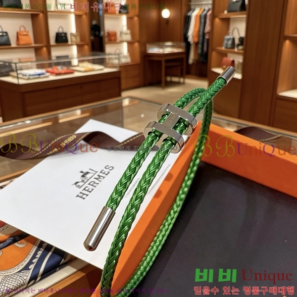 �����޽� ���� HE981220-3