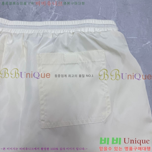 ���� ���ڷ� ��ġ�ڸ� �ݹ��� BC756516-3