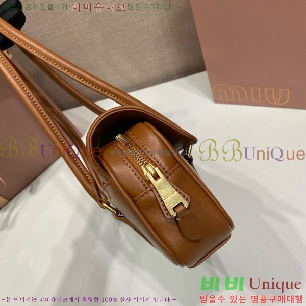 #�̿�̿� �Ƹ�ī�� ���׹� 5BD282-101