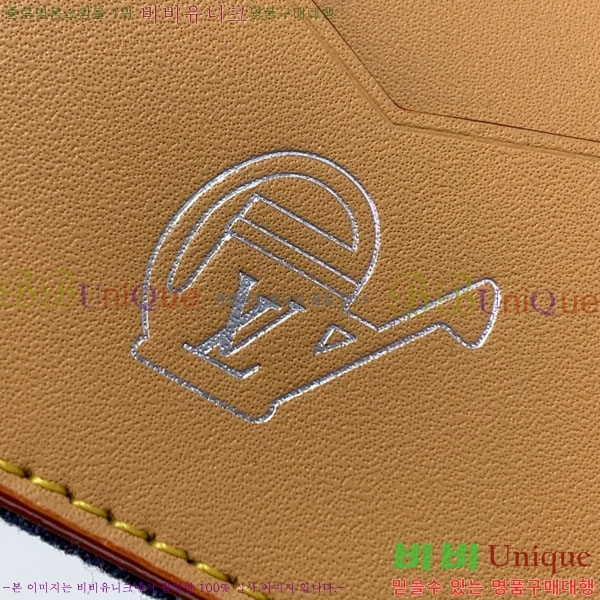 #����*�� �н���Ʈ Ŀ�� �������� M64502-307