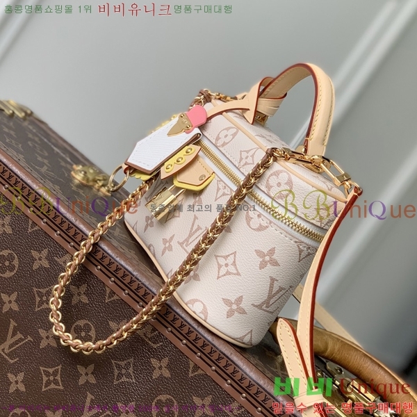 #����*�� �Ͻ� �̴� ����Ƽ ���̽� M29782-101
