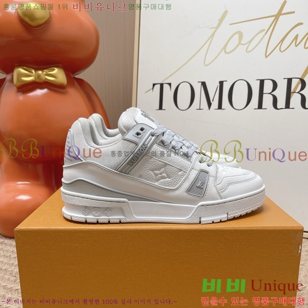 �������� ���̺��� Ʈ���̳� ����Ŀ�� LT2600691-6