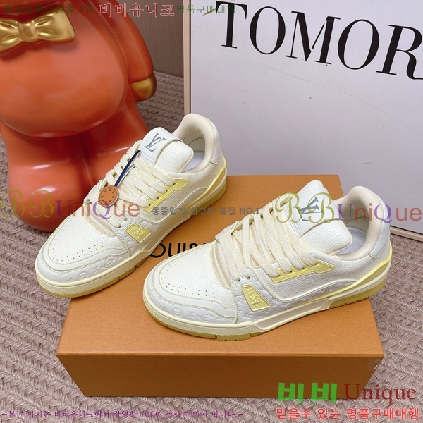 �������� ���̺��� Ʈ���̳� ����Ŀ�� LT2600691-2