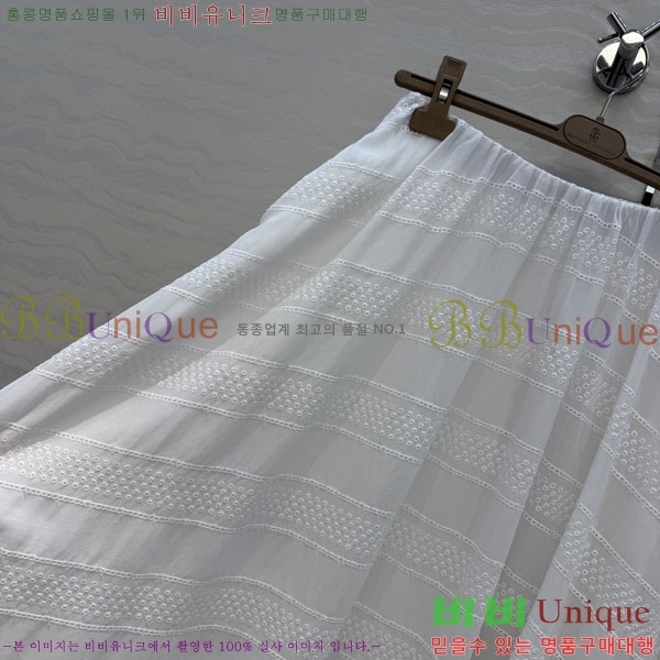 ���� ���ڷ� ��ġ�ڸ� ��ĿƮ BC4346360-3