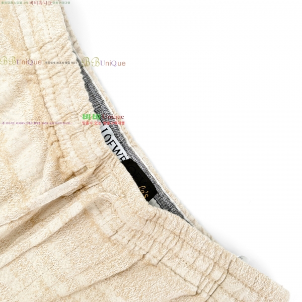 ���� �ο��� ���´� �ݹ��� 25LW26798-3