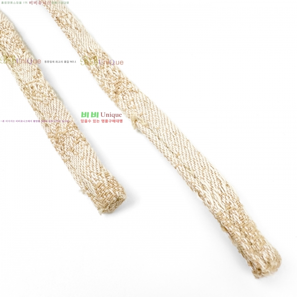 ���� �ο��� ���´� �ݹ��� 25LW26798-3