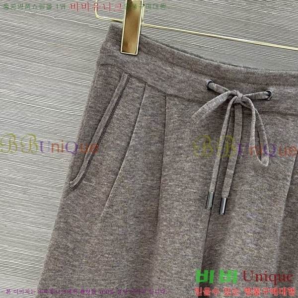 ���� ���ڷ� ��ġ�ڸ� ���� BC567856-1
